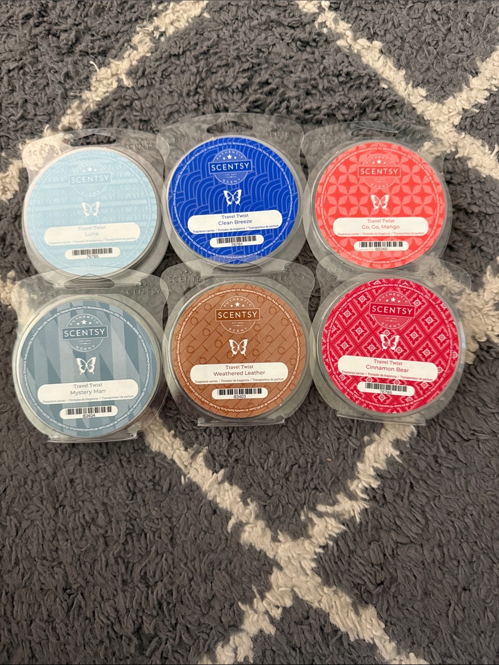 Travel twist brand new, great for gym bags, car, luggage, sports bags.